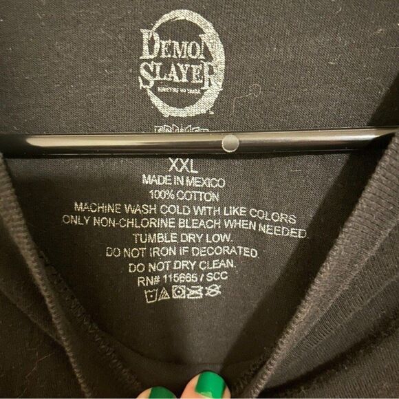Black short sleeve Demon Slayer t shirt -2xl - Picture 4 of 4